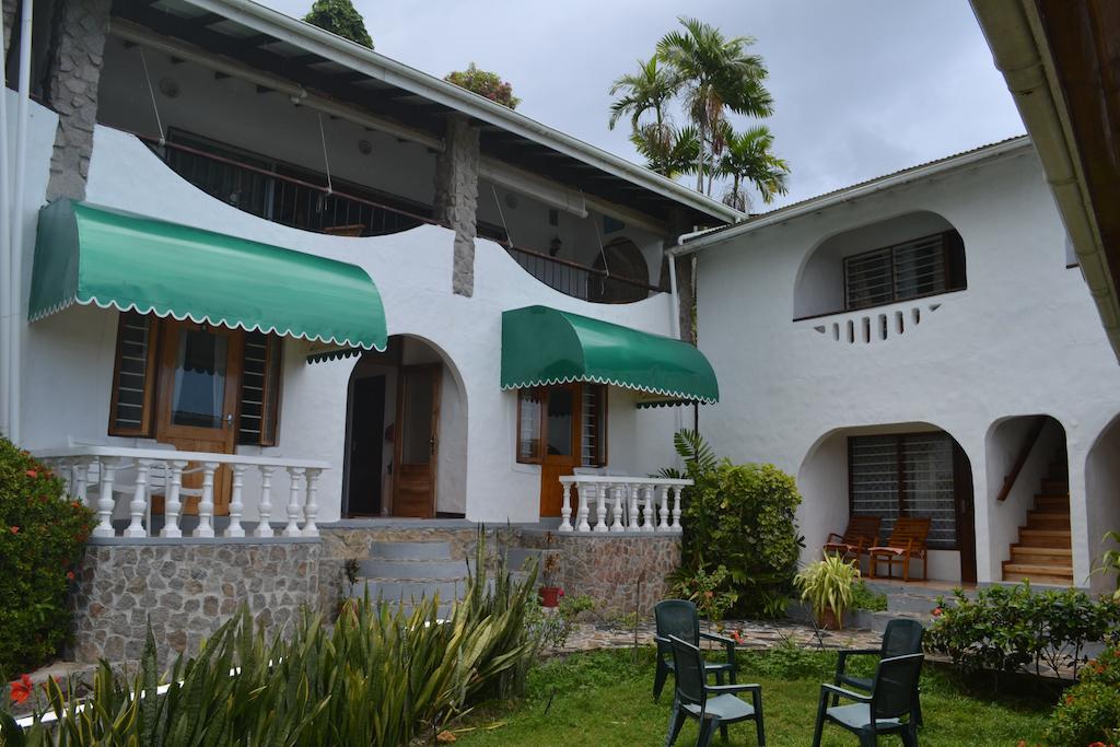 Calypha Guest House De Quincey Village Exterior foto